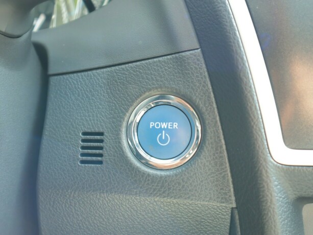toyota-auris-elektrisitetbensin-2014-big-35