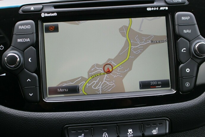 kia-cee039d-bensin-2014-big-16