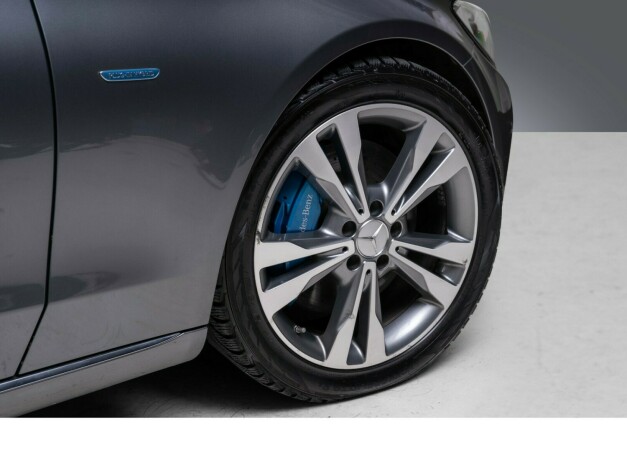 mercedes-benz-c-klasse-elektrisitetbensin-2018-big-11