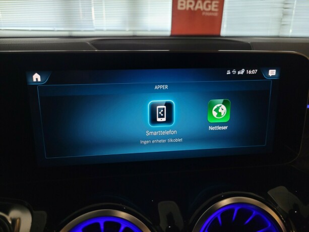 mercedes-benz-glb-diesel-2020-big-37