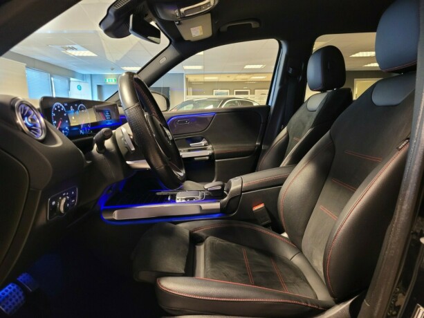 mercedes-benz-glb-diesel-2020-big-25