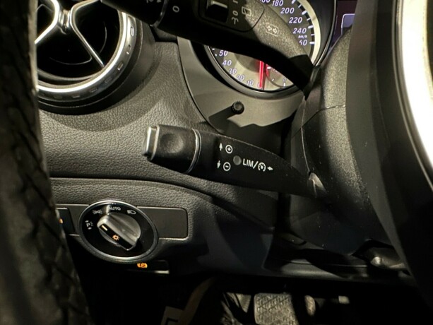 mercedes-benz-gla-diesel-2014-big-15