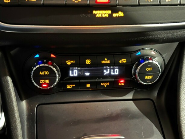 mercedes-benz-gla-diesel-2014-big-20