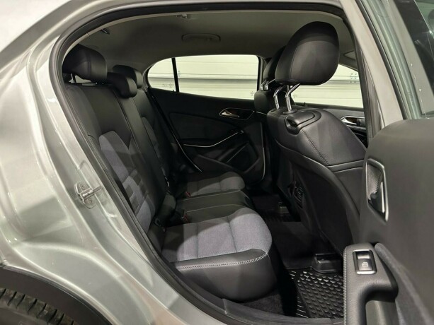 mercedes-benz-gla-diesel-2014-big-9