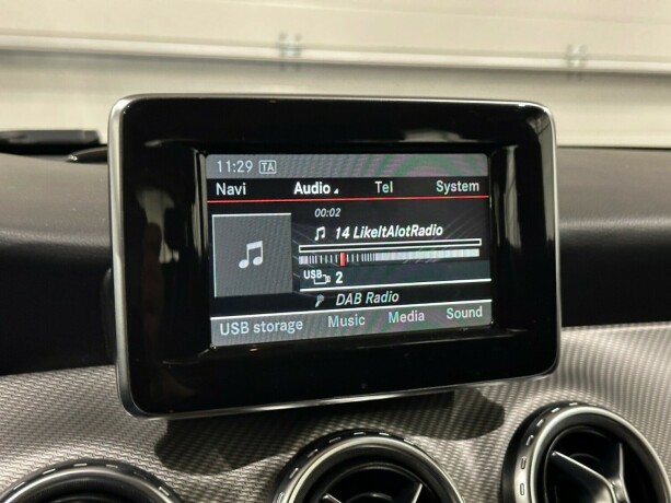 mercedes-benz-gla-diesel-2014-big-17