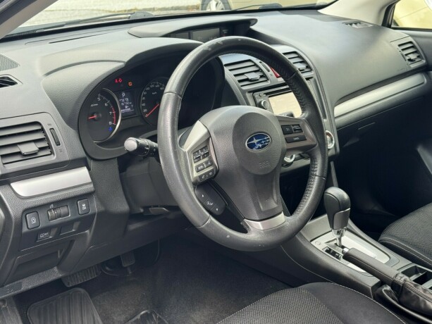 subaru-xv-bensin-2014-big-6