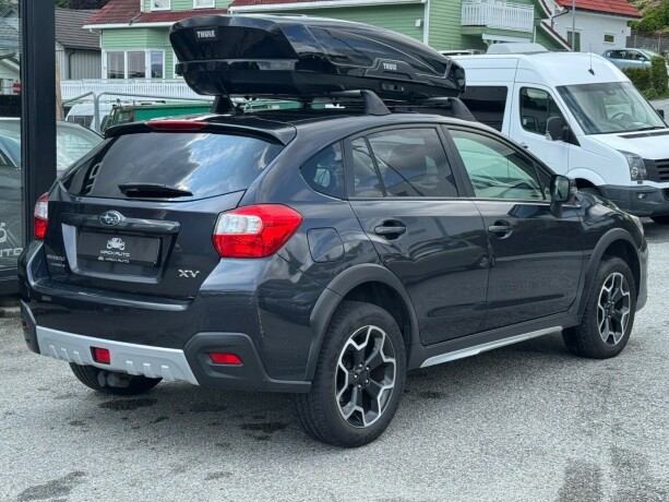 subaru-xv-bensin-2014-big-4