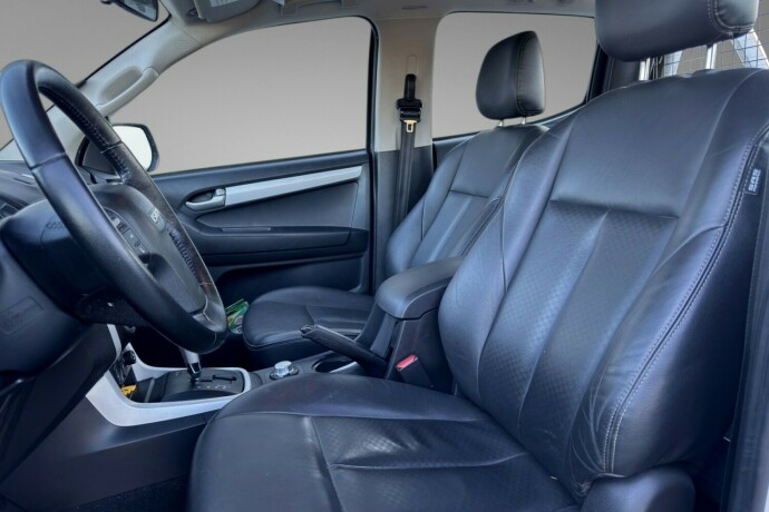 isuzu-d-max-diesel-2017-big-6