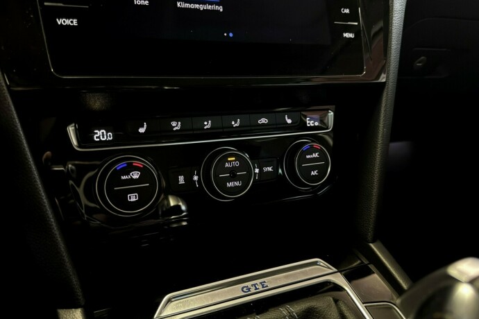 volkswagen-passat-elektrisitetbensin-2019-big-21
