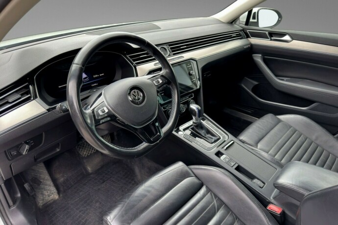 volkswagen-passat-elektrisitetbensin-2019-big-8