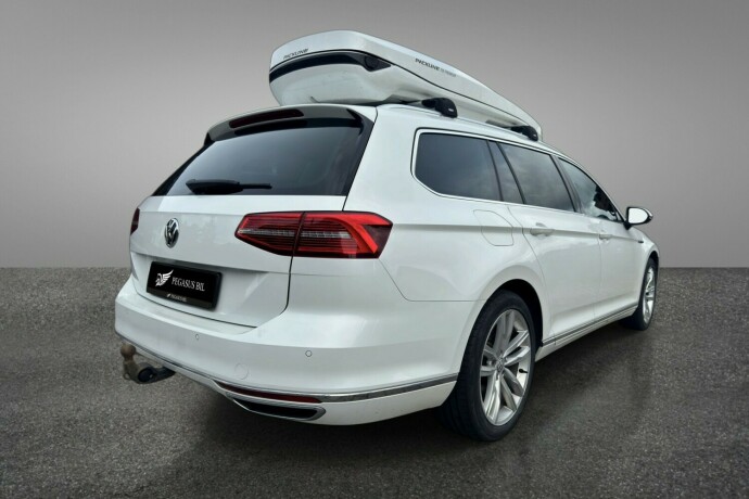 volkswagen-passat-elektrisitetbensin-2019-big-3