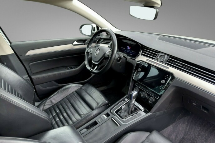 volkswagen-passat-elektrisitetbensin-2019-big-10