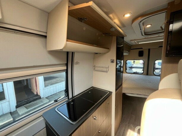 adria-twin-600-spt-under-6-meter-reg-4-personer-fuktgasstest-god-nyttelast-truma-varme-2-sett-hjul-diesel-2017-big-24