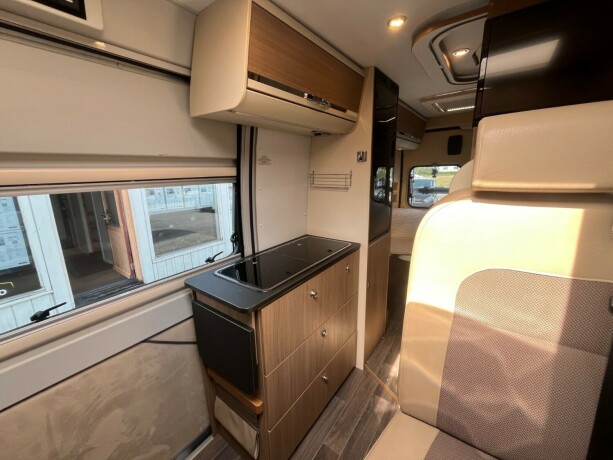 adria-twin-600-spt-under-6-meter-reg-4-personer-fuktgasstest-god-nyttelast-truma-varme-2-sett-hjul-diesel-2017-big-23