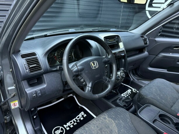 honda-cr-v-bensin-2005-big-11