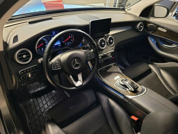mercedes-benz-glc-diesel-2016-big-30
