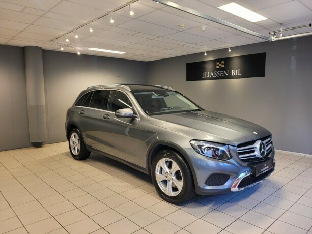 mercedes-benz-glc-diesel-2016-big-0
