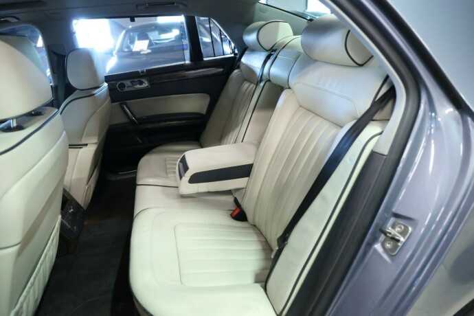 volkswagen-phaeton-diesel-2009-big-6