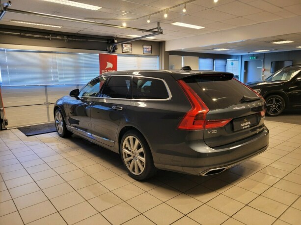 volvo-v90-elektrisitetbensin-2019-big-6