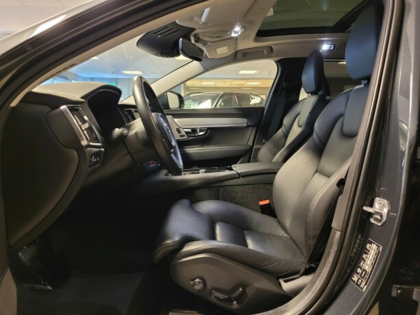 volvo-v90-elektrisitetbensin-2019-big-28