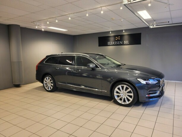volvo-v90-elektrisitetbensin-2019-big-2
