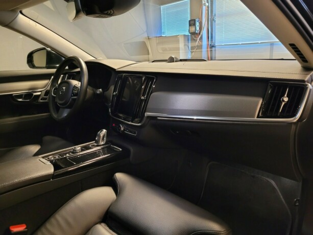 volvo-v90-elektrisitetbensin-2019-big-14