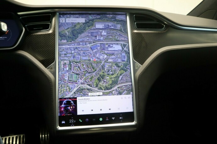 tesla-model-x-elektrisitet-2018-big-35
