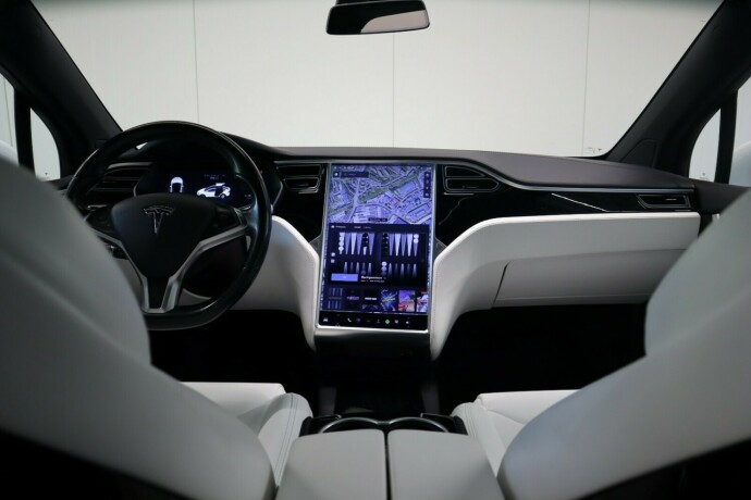 tesla-model-x-elektrisitet-2020-big-23