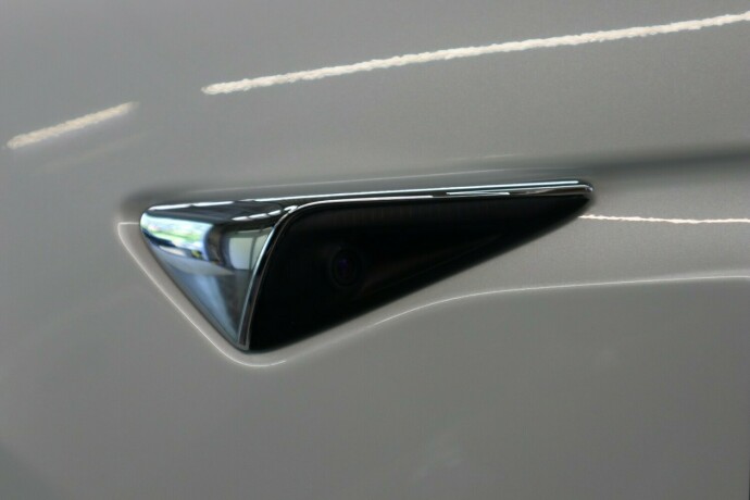 tesla-model-x-elektrisitet-2020-big-39