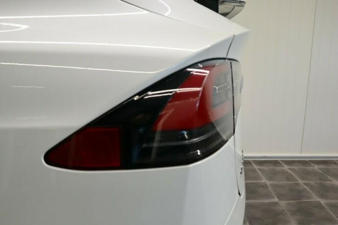 tesla-model-x-elektrisitet-2020-big-44