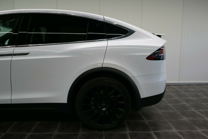 tesla-model-x-elektrisitet-2020-big-10