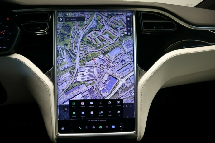 tesla-model-x-elektrisitet-2020-big-34