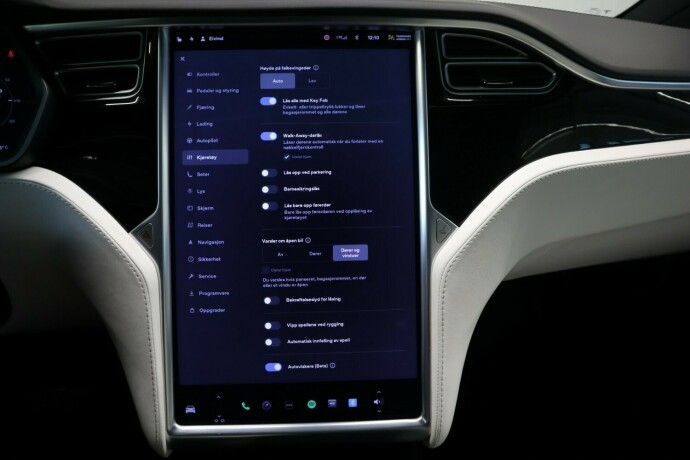 tesla-model-x-elektrisitet-2020-big-29