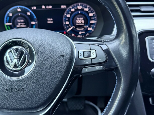 volkswagen-passat-elektrisitetbensin-2017-big-16