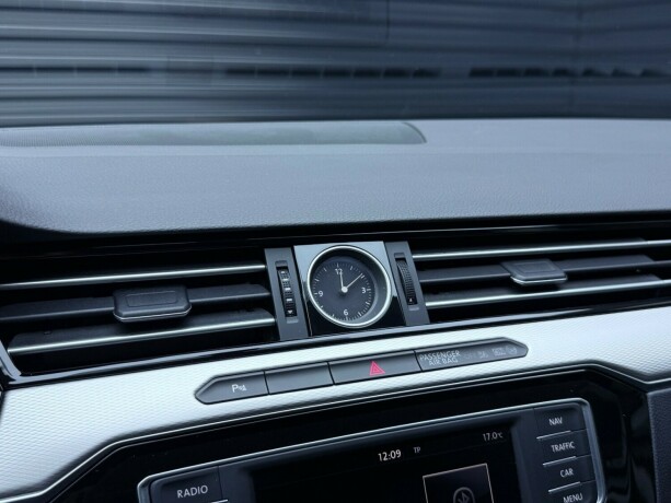 volkswagen-passat-elektrisitetbensin-2017-big-21