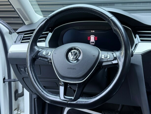 volkswagen-passat-elektrisitetbensin-2017-big-13