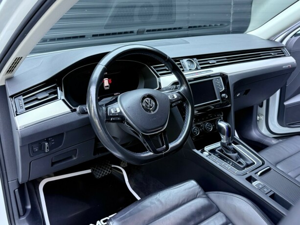 volkswagen-passat-elektrisitetbensin-2017-big-11