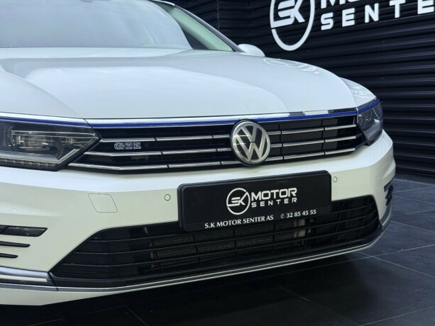 volkswagen-passat-elektrisitetbensin-2017-big-4
