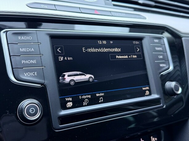 volkswagen-passat-elektrisitetbensin-2017-big-25