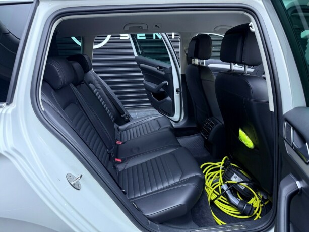 volkswagen-passat-elektrisitetbensin-2017-big-39
