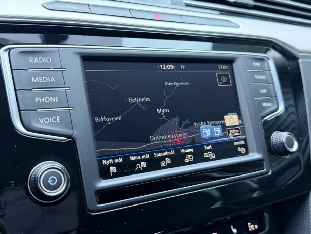 volkswagen-passat-elektrisitetbensin-2017-big-26