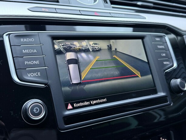 volkswagen-passat-elektrisitetbensin-2017-big-30