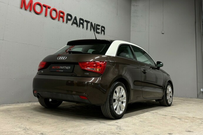 audi-a1-diesel-2011-big-6