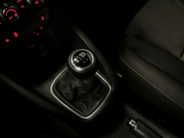 audi-a1-diesel-2011-big-20
