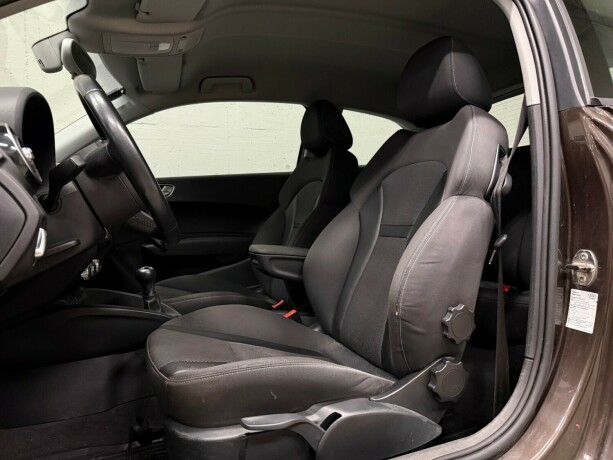 audi-a1-diesel-2011-big-13