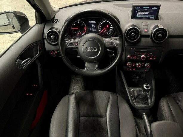 audi-a1-diesel-2011-big-11
