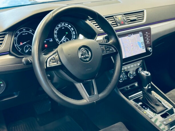 skoda-superb-bensin-2018-big-11