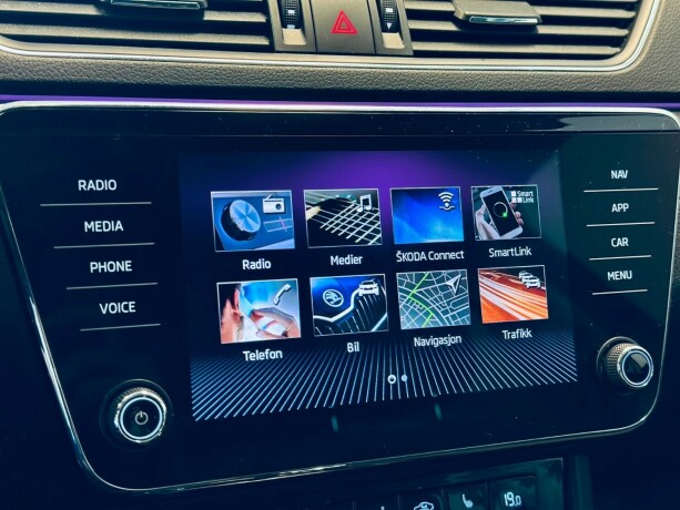 skoda-superb-bensin-2018-big-29
