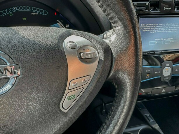 nissan-leaf-elektrisitet-2014-big-28