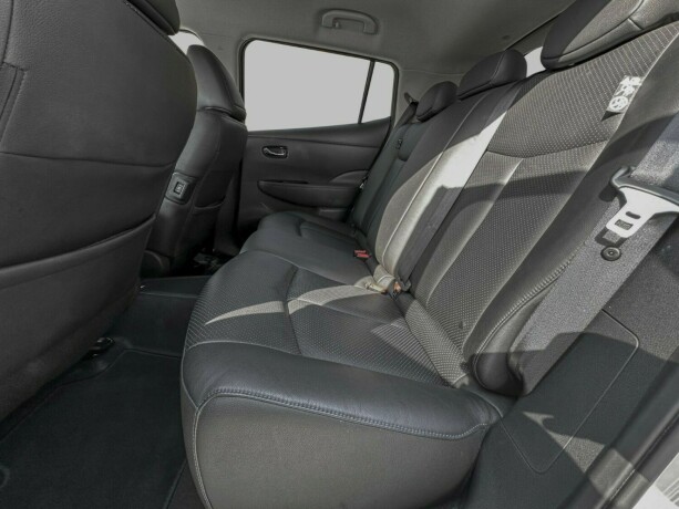 nissan-leaf-elektrisitet-2014-big-23